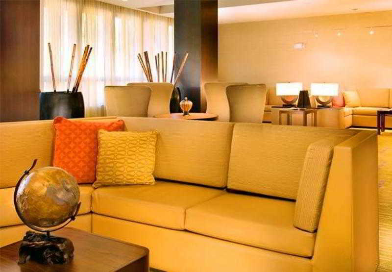 คอร์ตยาร์ด วิชิตาฟอลส์ Hotel ภายนอก รูปภาพ